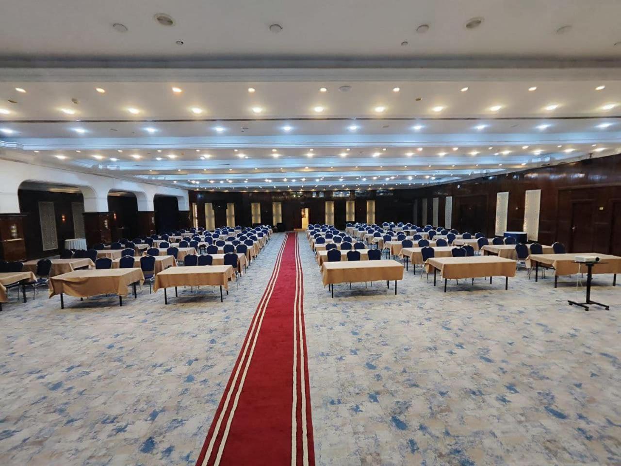 Almansour Hotel Baghdād Dış mekan fotoğraf